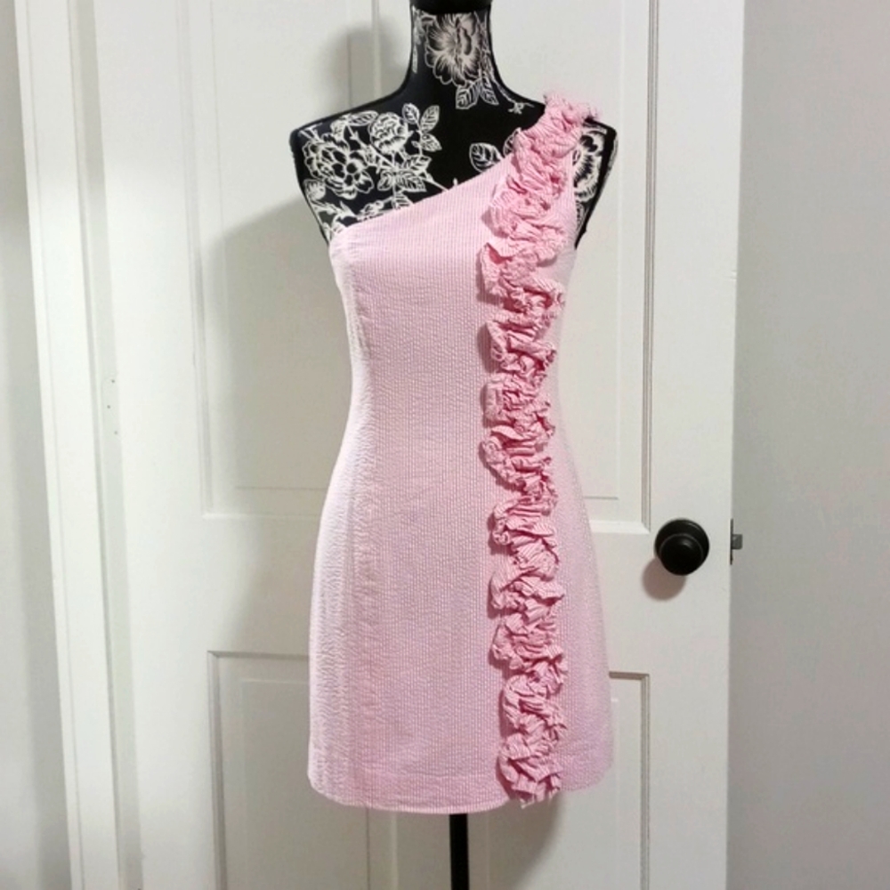 💞HTF Lilly Pulitzer💞 - Valentina One Shoulder Seersucker Dress